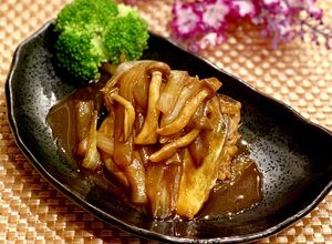 簡単&ヘルシー♪ さばと玉ねぎのカレー煮-レシピのメイン写真