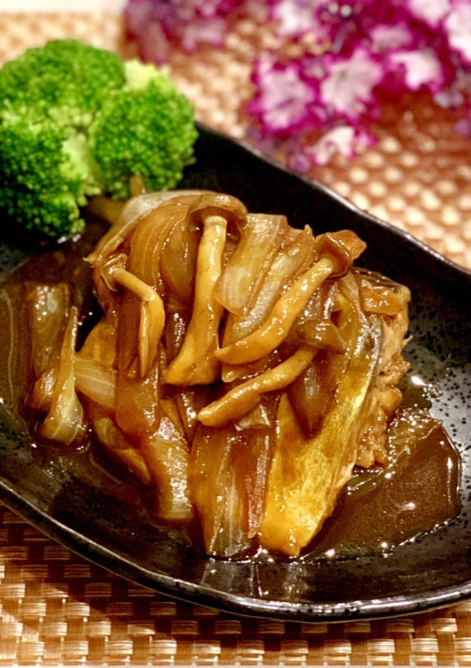 簡単&ヘルシー♪ さばと玉ねぎのカレー煮-レシピのメイン写真