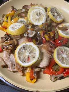 鶏肉とレモンで作るアヒージョ-レシピのメイン写真