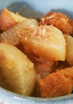 しみじゅわ～♥油麩入り♪大根とツナの煮物-レシピのメイン写真