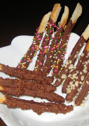 ★パン耳deポッキー★-レシピのメイン写真
