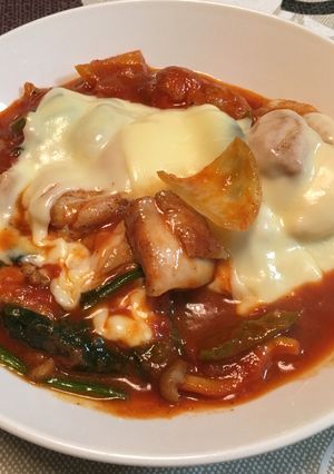 基本のトマトソースで、鶏肉煮込み-レシピのメイン写真