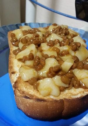 正月の余った餅で！甘辛餅納豆トースト！-レシピのメイン写真