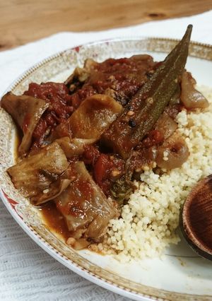 圧力鍋でバミヤ〜牛すじとオクラのトマト煮-レシピのメイン写真