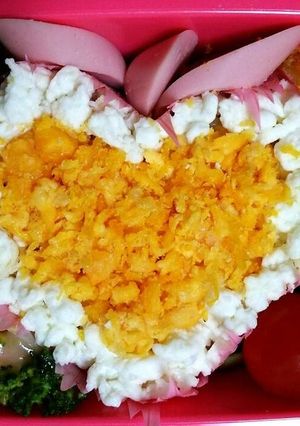 スクランブルエッグdeかわいいハート弁当-レシピのメイン写真