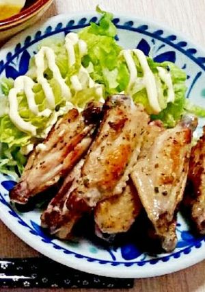 簡単♡ご飯がすすむ♡手羽中のハーブ焼き-レシピのメイン写真