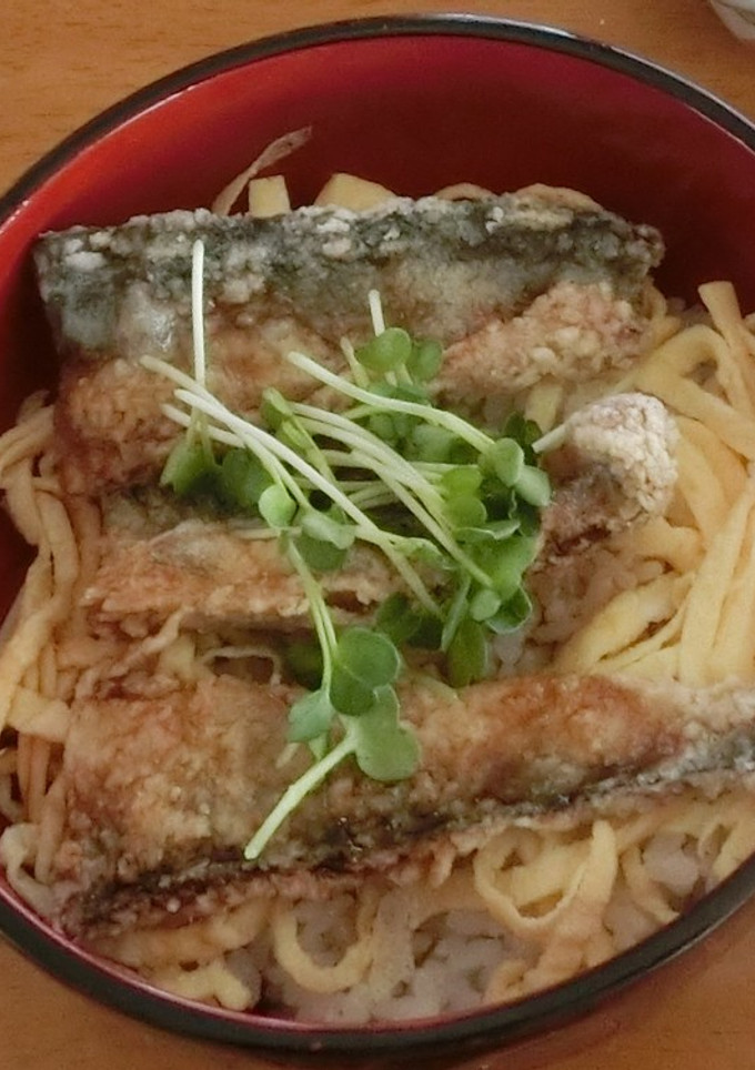 さんまの蒲焼き丼-レシピのメイン写真