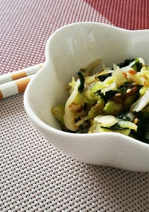 キャベツとワカメの梅海苔和え-レシピのメイン写真