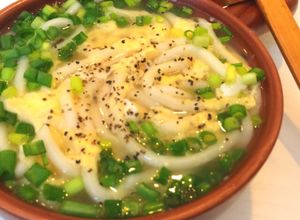 簡単5分♡ふんわり卵の鶏塩煮込みうどん-レシピのメイン写真