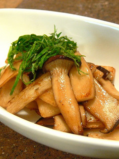 エリンギと長芋のバターしょう油-レシピのメイン写真