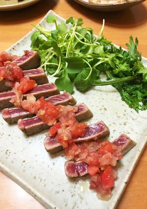 マグロの炙り フレッシュトマトソース-レシピのメイン写真