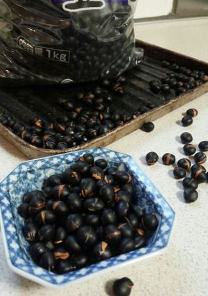 カリポリ煎り黒豆-レシピのメイン写真