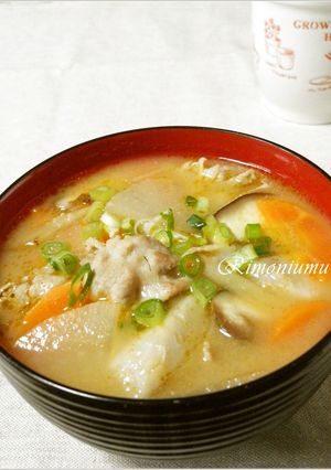 白味噌豚汁〜コチュジャン入り♪-レシピのメイン写真