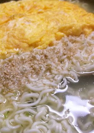 チーズが香るオムレツのせ塩ラーメン★-レシピのメイン写真