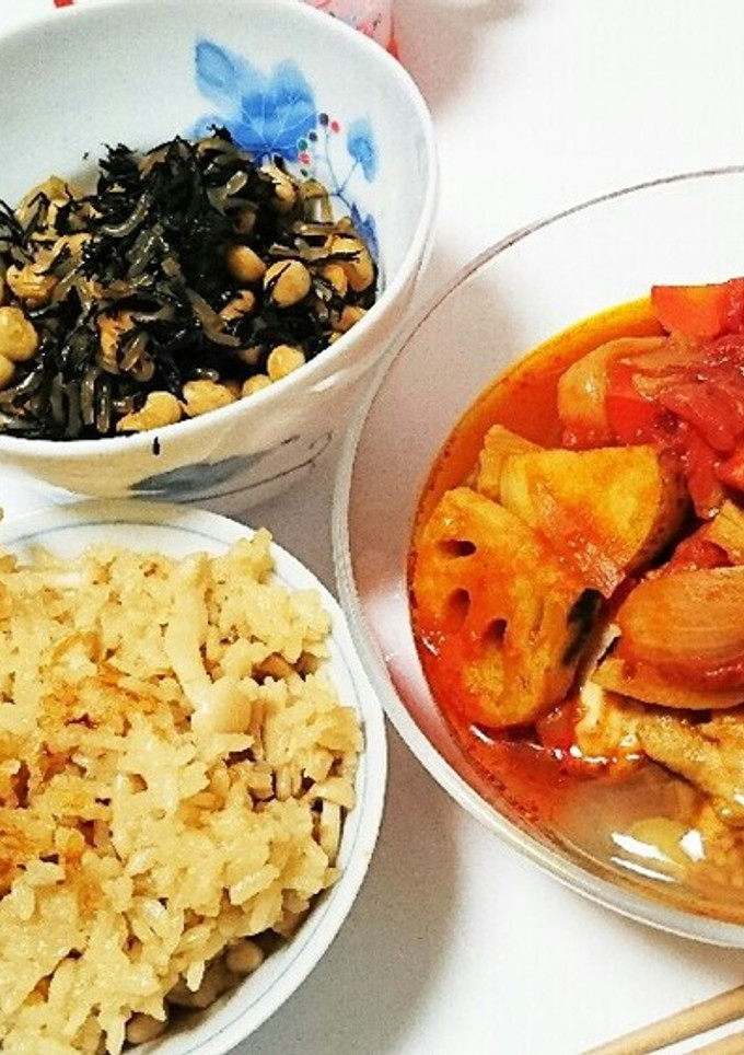 トマトと鶏肉の煮込み、ひじき煮、炊き込み-レシピのメイン写真