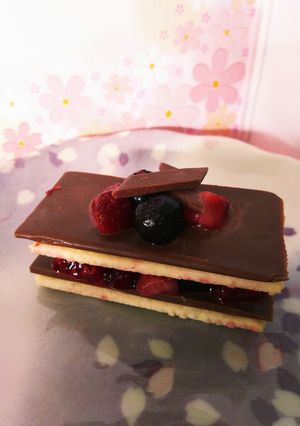 ラム酒とベリーとチョコのミルフィーユ風-レシピのメイン写真