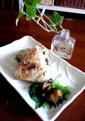ゴマ醤油焼きおにぎり＊こんがり！カリッ！-レシピのメイン写真