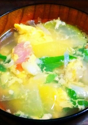 コールラビの洋風かき玉スープ♪-レシピのメイン写真