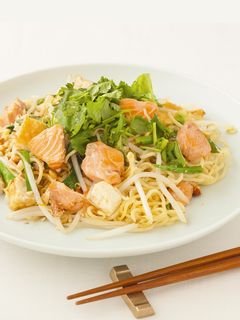 サーモン入りエスニック焼きそば-レシピのメイン写真