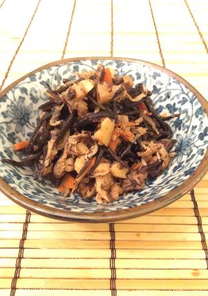 残り物でチャチャっとひじきの炒め煮-レシピのメイン写真