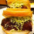 TOKYOXのロースで分厚いカツサンド