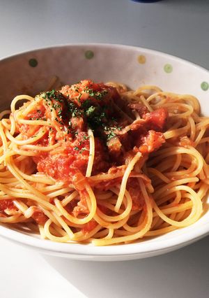 ツナ&蟹缶のトマトクリームパスタ-レシピのメイン写真