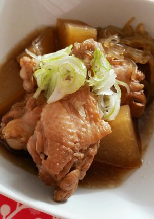 ⚫鳥の手羽元と大根の純和風煮物-レシピのメイン写真