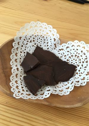 ジャリジャリ感が楽しい手作りチョコレート-レシピのメイン写真