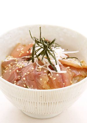 【使いきり】余ったお刺身で『づけ丼』-レシピのメイン写真