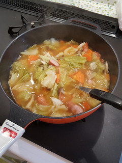 簡単あったかキャベツたっぷりスープ-レシピのメイン写真
