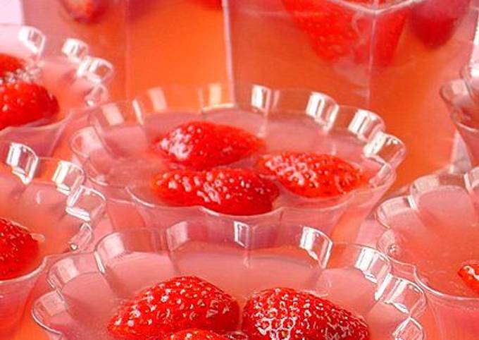 リメイク 水さし いちごジャム （超簡単】自家製ジャムと炭酸水で作る  