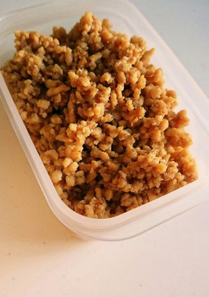 ゴマたっぷり鶏そぼろ-レシピのメイン写真