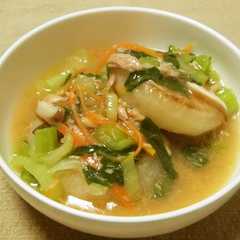 รูปของ 焼き大根のツナ野菜あんかけ