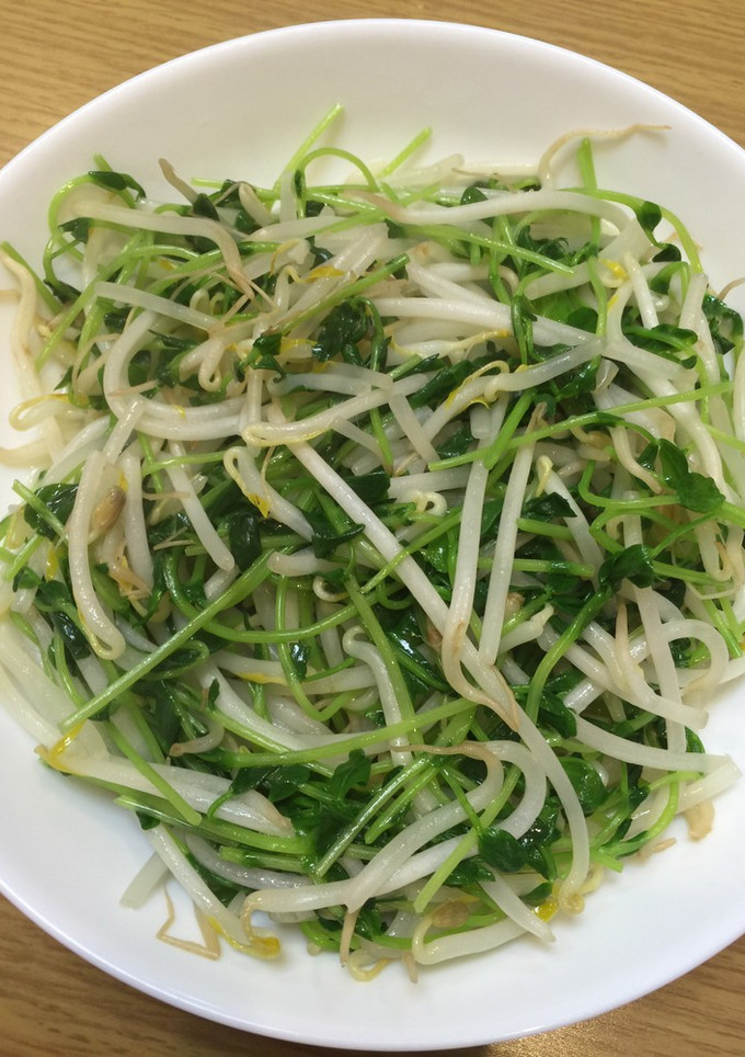 モヤシと豆苗の炒め物-レシピのメイン写真