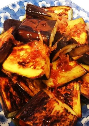 焼いてかけるだけ♪焼きナスのおかか醤油-レシピのメイン写真