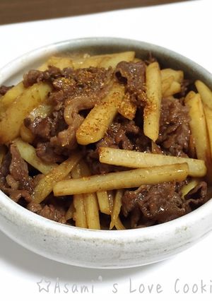お箸が止まらない！牛こまじゃが炒め-レシピのメイン写真