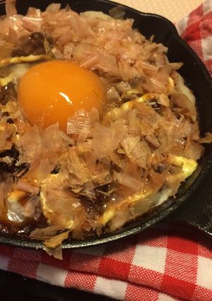 スキレットでお餅アレンジ♬お好み焼き風-レシピのメイン写真