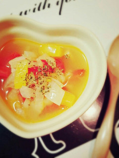 簡単★パプリカのコンソメスープ-レシピのメイン写真