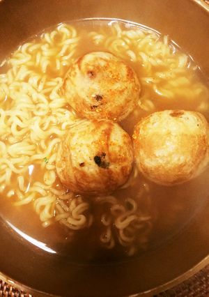サッポロ一番味噌ラーメンたこ焼き乗せ-レシピのメイン写真