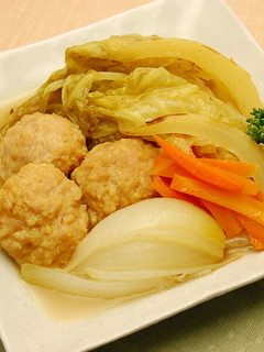 鶏団子とキャベツのカレー煮込み-レシピのメイン写真