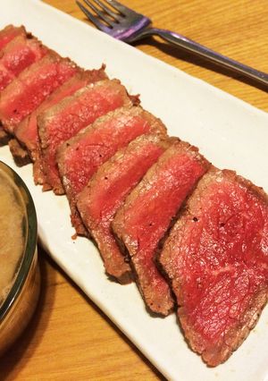 ストウブでローストビーフ - 和風-レシピのメイン写真