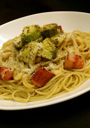 簡単アボカドのジェノベーゼ仕立てパスタ-レシピのメイン写真