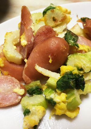 調味料不要☆セロリの卵とじ-レシピのメイン写真