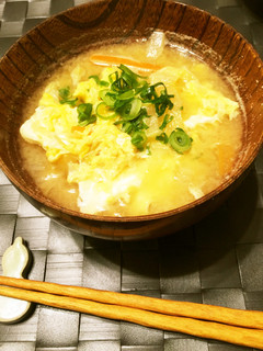 簡単!白菜と人参、ふんわり卵のお味噌汁-レシピのメイン写真