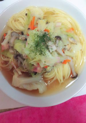 切る！茹でるだけ！コンソメスープパスタ-レシピのメイン写真