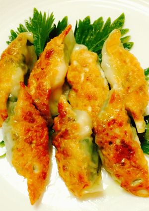 シンプル☆セロリとカジキマグロの餃子-レシピのメイン写真