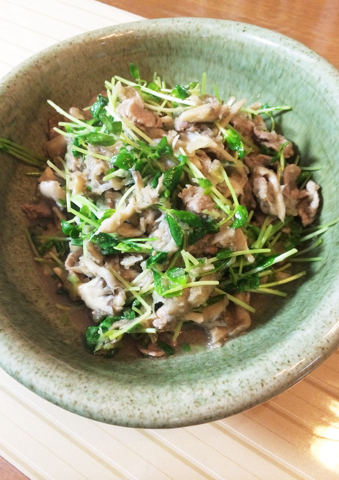 豚肉と舞茸のオイスター炒め大根おろし和え-レシピのメイン写真