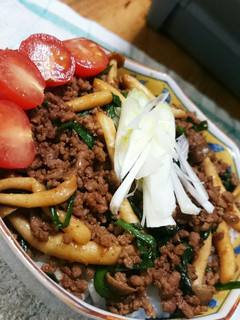 メンズのピリ辛肉そぼろ丼!-レシピのメイン写真