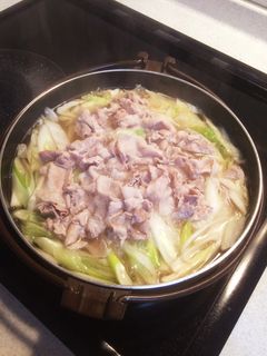 高校生が作った!【白菜と豚肉の鍋】-レシピのメイン写真