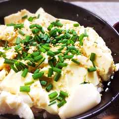 รูปของ 3分で簡単ズボラ飯！我が家の豆腐丼♪